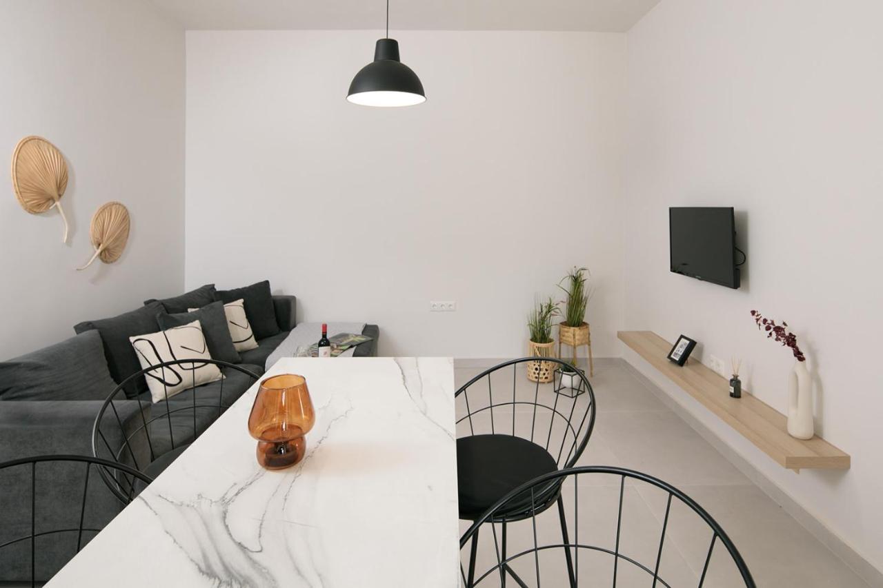 Depi'S Sea Horizon Apartments Mikrí Vígla Kültér fotó